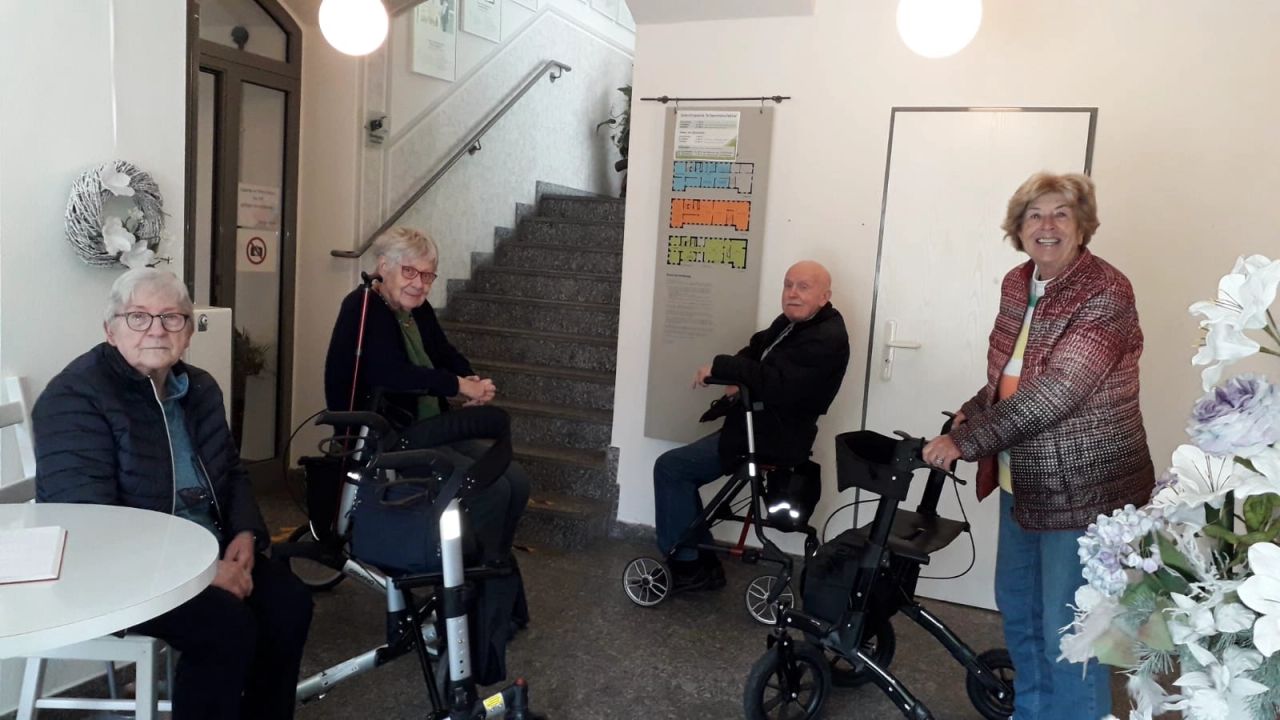 Ausflüge und Veranstaltungen bei Pflegefokus Dresden GmbH Werfen Sie einen Blick auf unsere Ausflüge und Veranstaltungen. Wir freuen uns übere weitere schöne Momente.