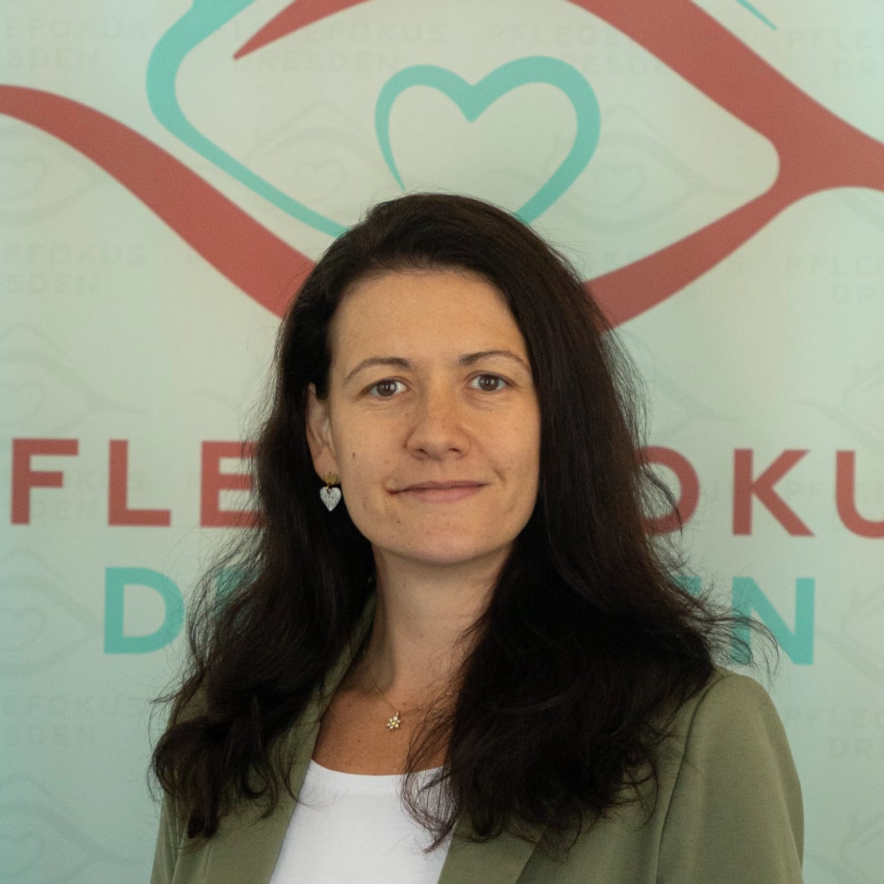 Jessica Kutschera Jessica Kutschera - Pflegedienstleitung